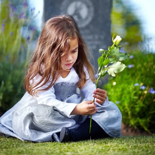 Is It Okay For Children To Attend a Funeral